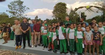 Vereadores do Poder Legislativo da Câmara de Belterra participaram da Assinatura da Ordem de Serviço da Nova Escola e da Inauguração da Quadra Poliesportiva da Comunidade de Maguary na Flona do Tapajós