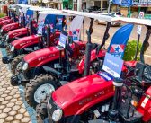 Vereadores de Belterra Participaram da Entrega de 12 Tratores Agrícolas Para 11 Municípios do Oeste do Pará Em Santarém